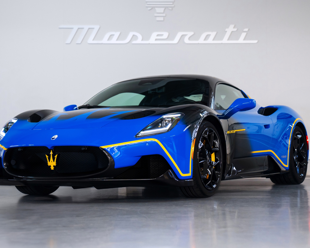 Презентация быстрого автомобиля Maserati MC20 Tributo Modenese 2024 года