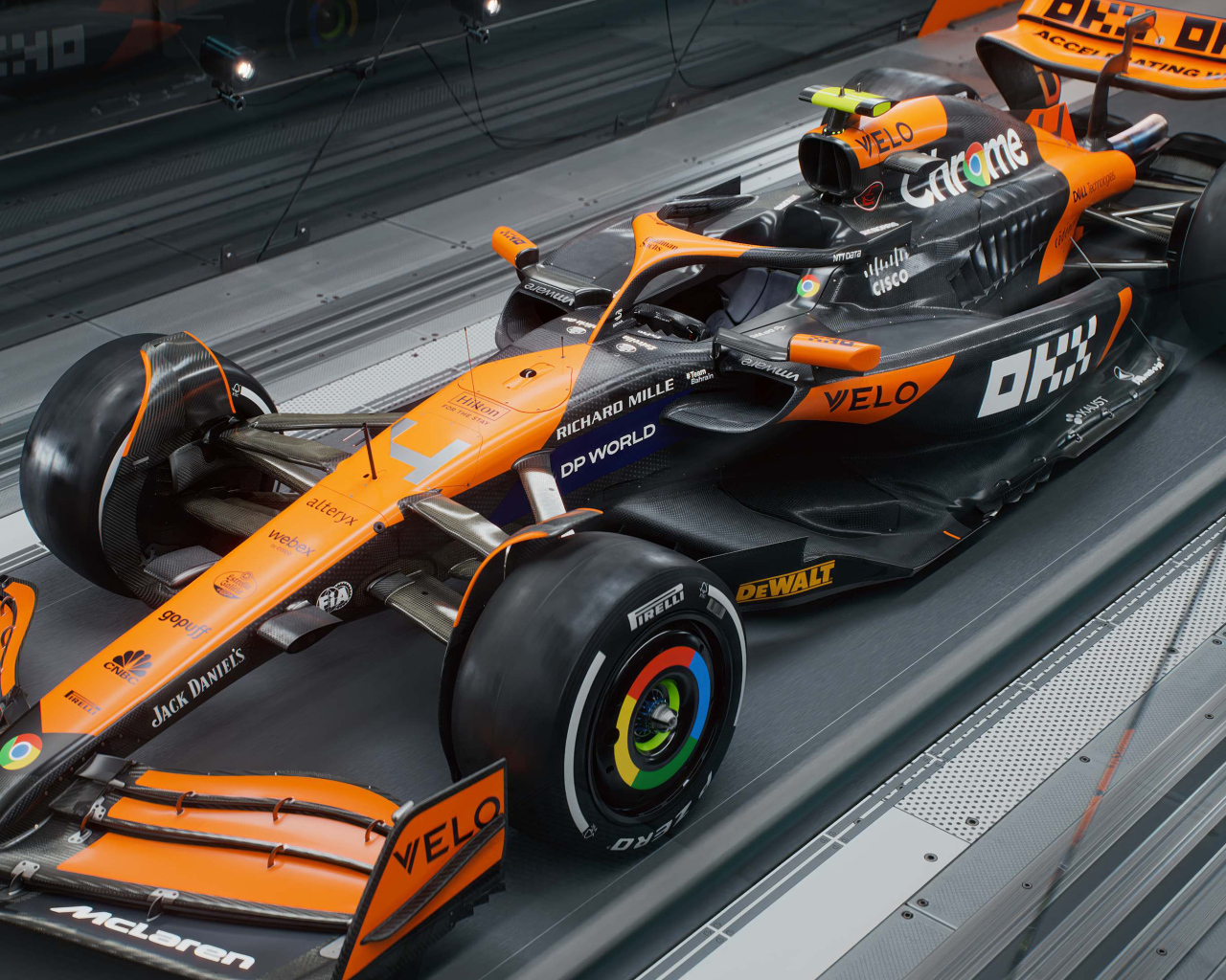 Гоночный McLaren MCL38 вид сверху