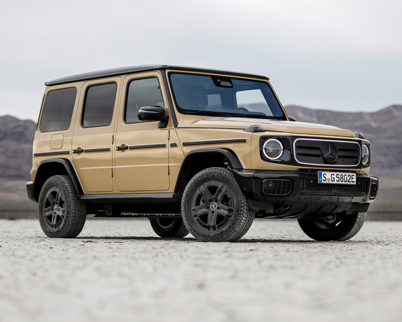 Большой внедорожник Mercedes-Benz G 580 With EQ Technology 2024 года