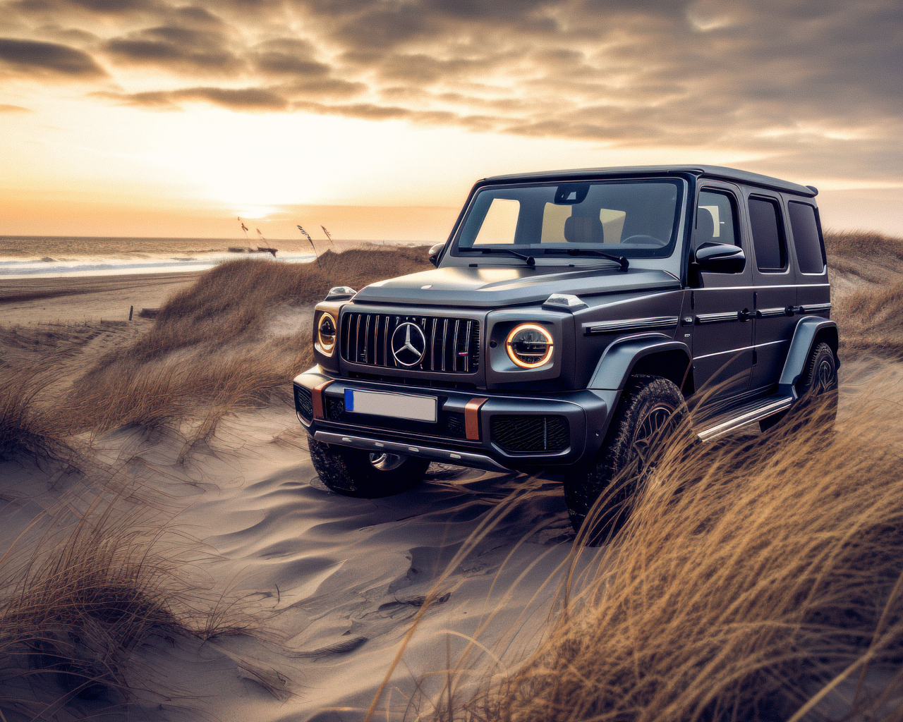 Внедорожник Mercedes-Benz G63 AMG на пляже