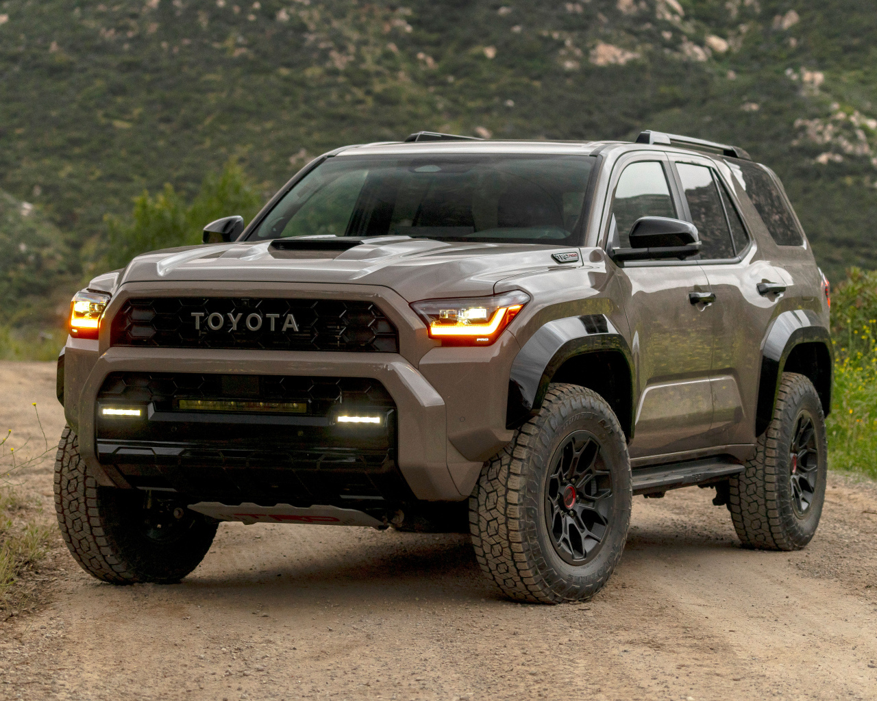 Внедорожник Toyota 4Runner TRD Pro  2025 года