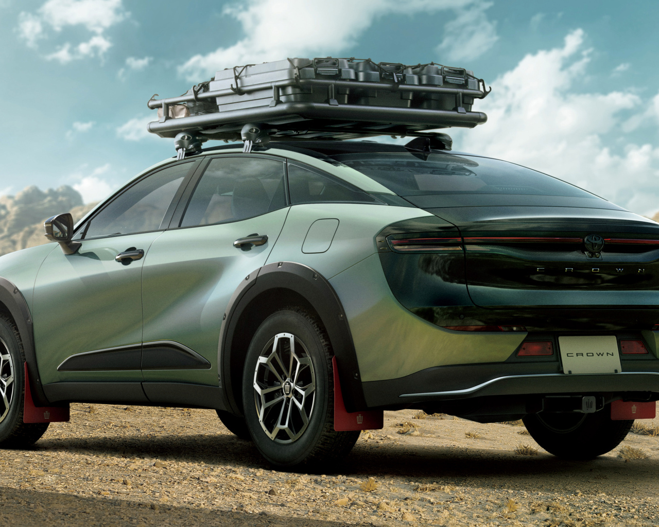 Вид сзади на автомобиль Toyota Crown Crossover RS Landscape 2024 года