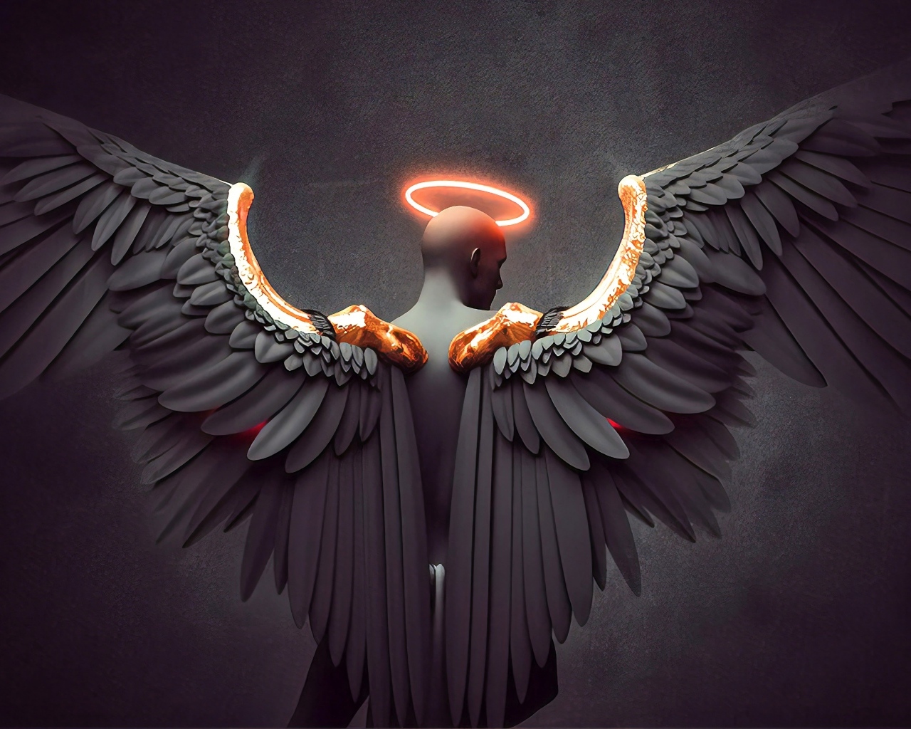 Мужчина с большими крыльями ангела на сером фоне