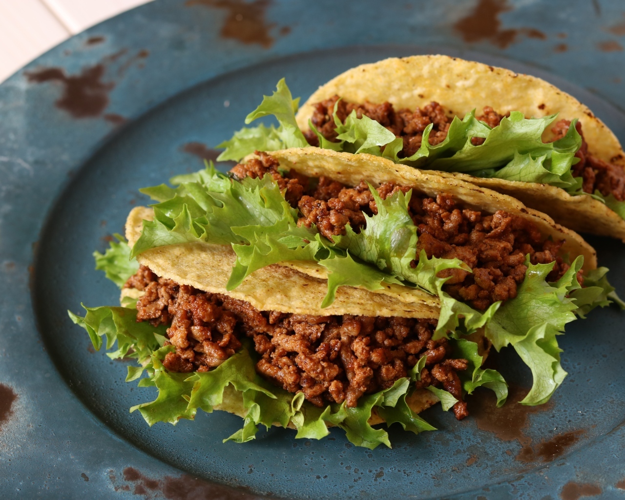 Мексиканское блюдо тако в лепешке