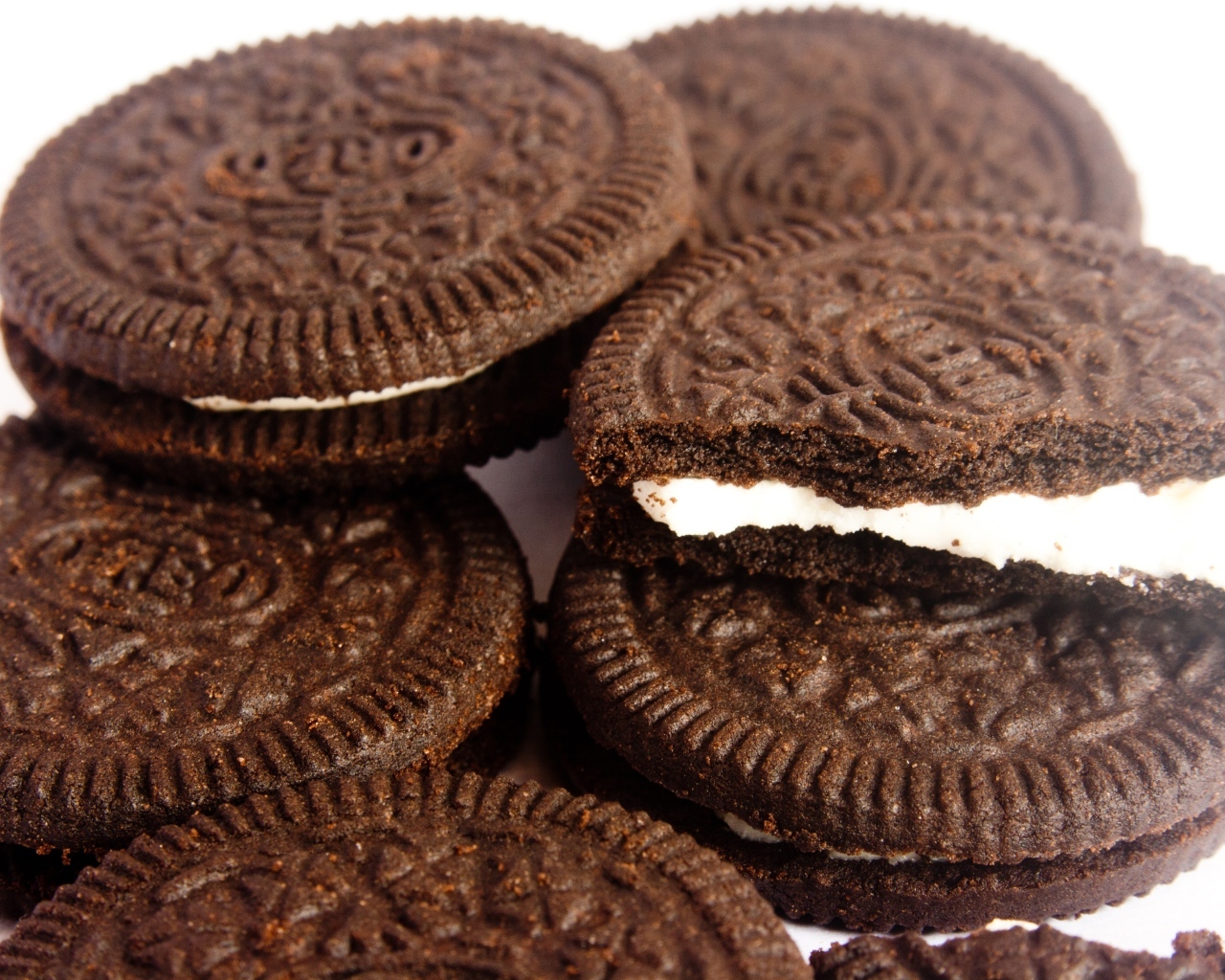 Шоколадное печенье орео крупным планом