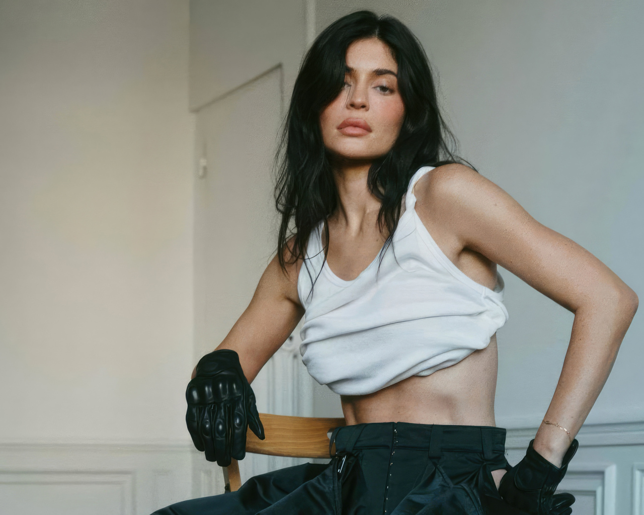 Спортивная девушка модель Кайли Дженнер