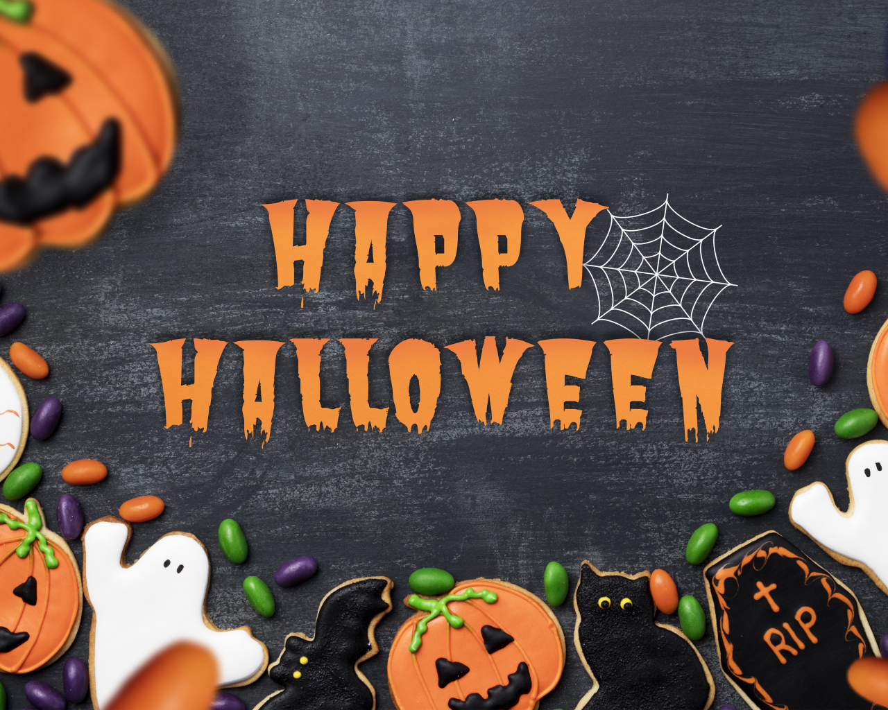 Поздравление на праздник Хэллоуин с надписью