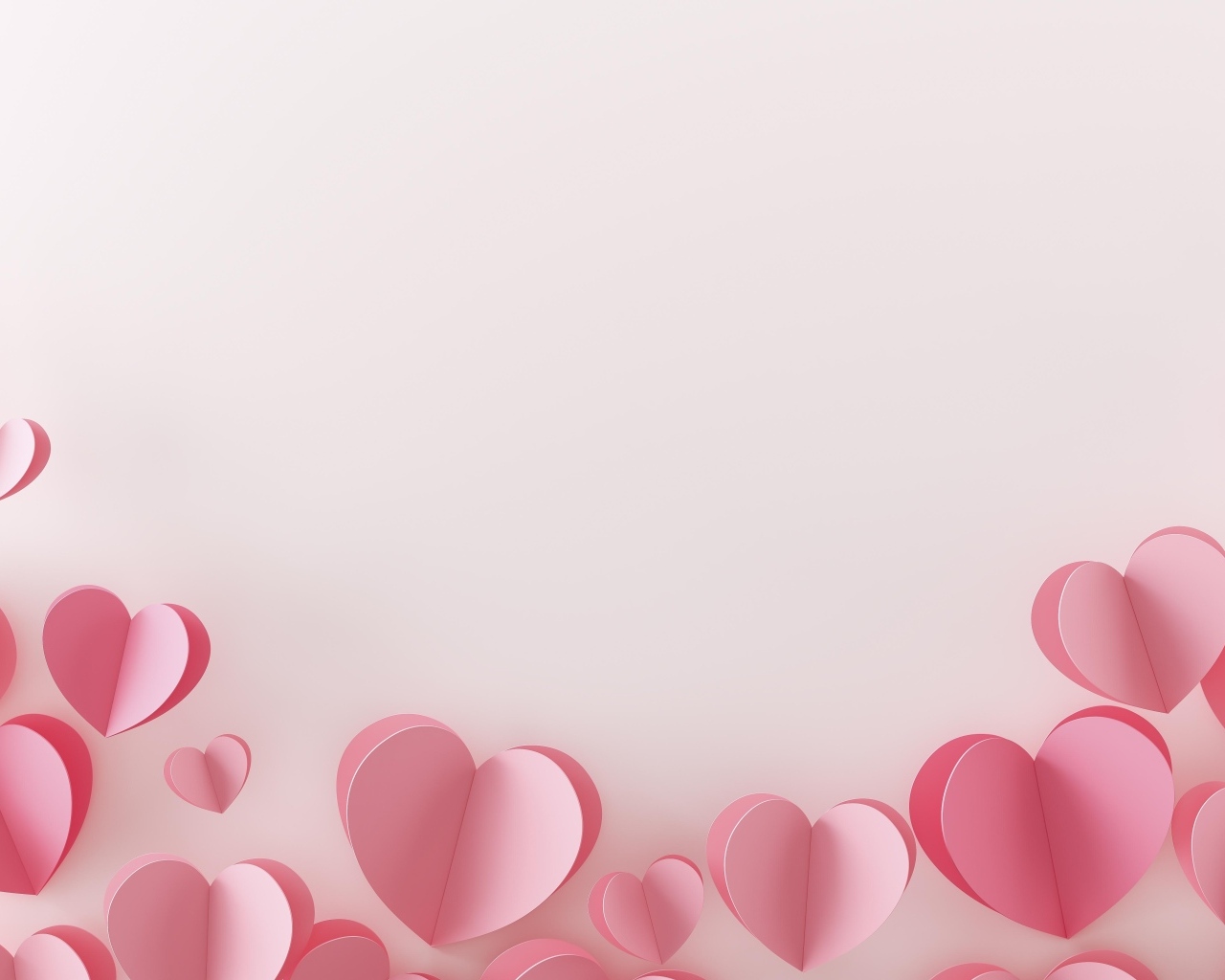 Фон из розовых бумажных сердечек 