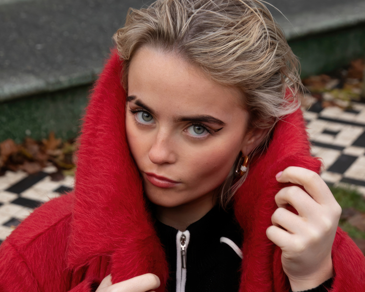 Молодая актриса Милли Гибсон