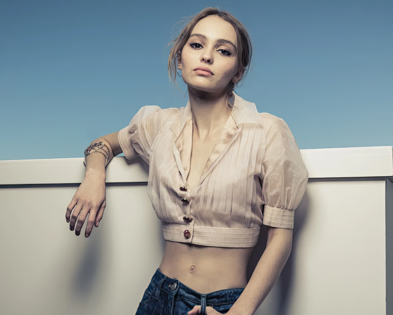 Молодая актриса и модель Лили-Роуз Депп