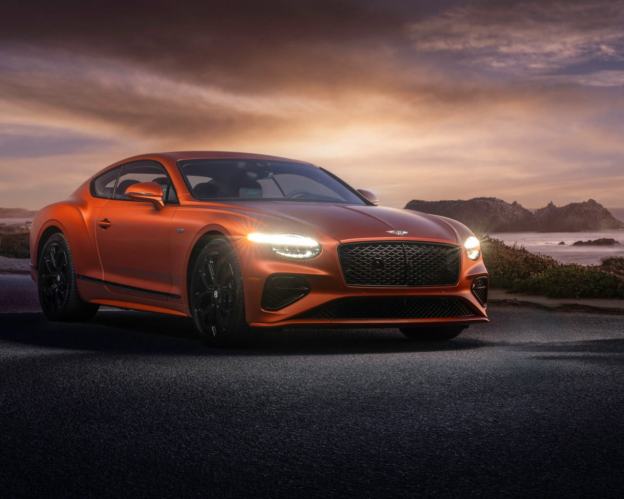 Автомобиль Bentley Continental GT Speed 2025 года