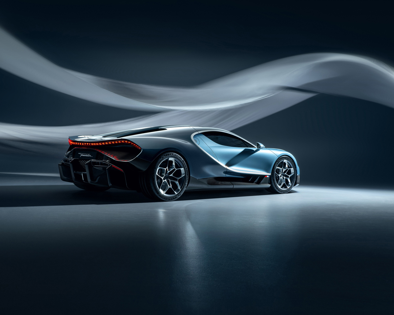 Презентация нового автомобиля Bugatti Tourbillon 2024 года