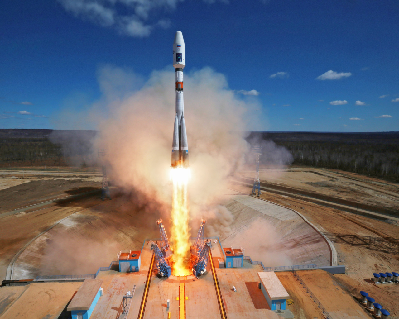 Запуск космического корабля, Россия