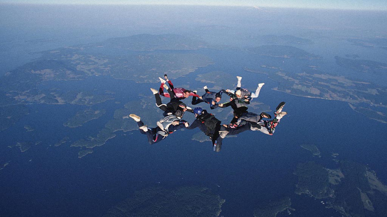 Бэйс джампинг