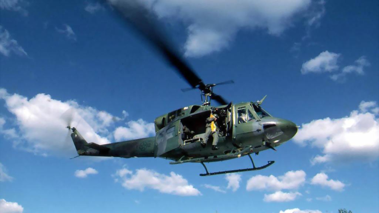 Военный вертолет обои Авиация