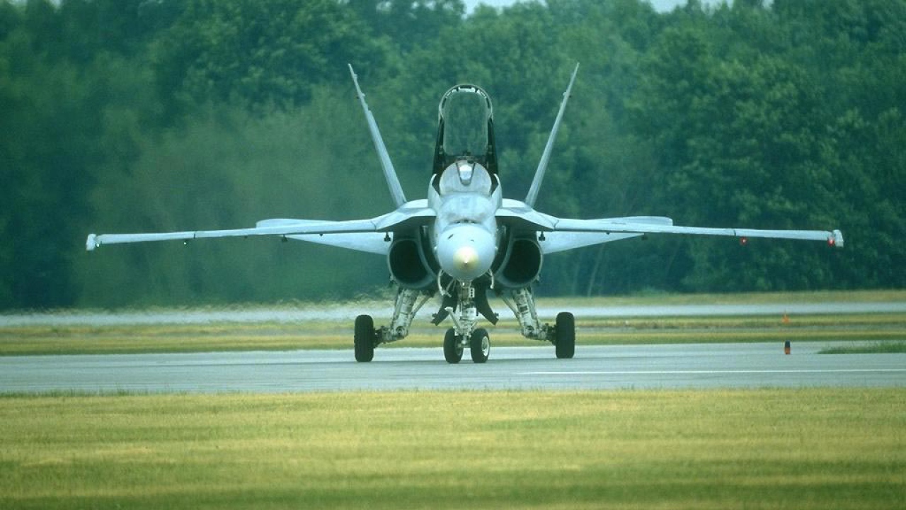 Взлетная полоса