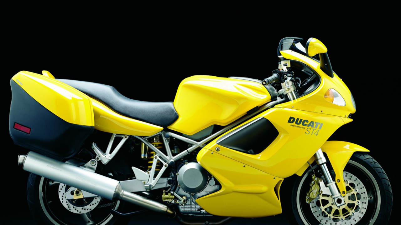 Ducati ST4