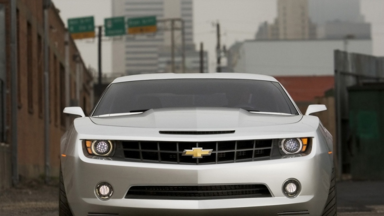 Camaro вид спереди