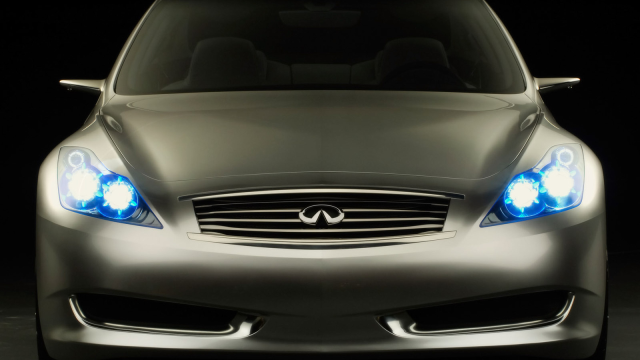 Авто Infiniti Coupe