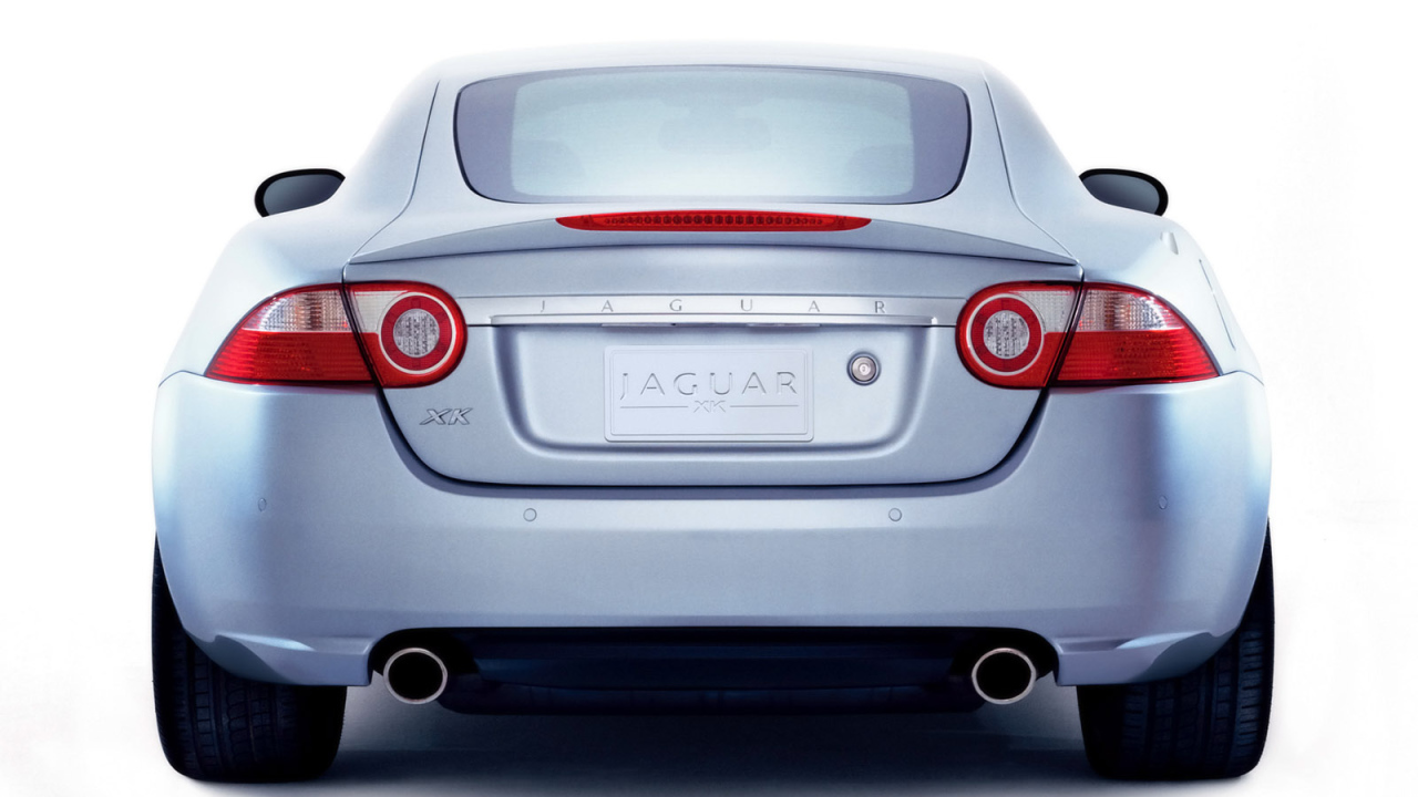 Автомобиль Ягуар XK 2007