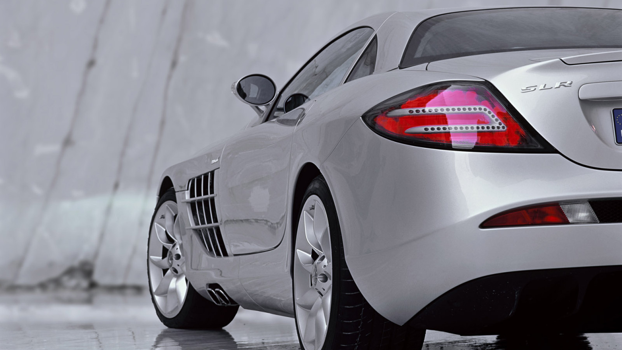 SLR McLaren - для любителей больших скоростей