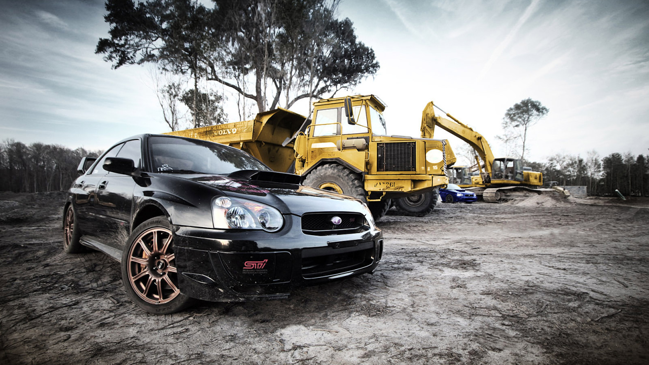 Черный автомобиль Subaru