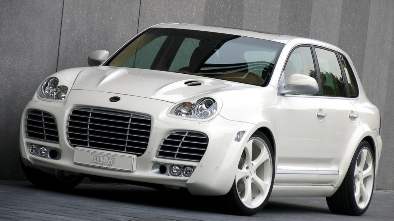 Белый Porsche белые диски