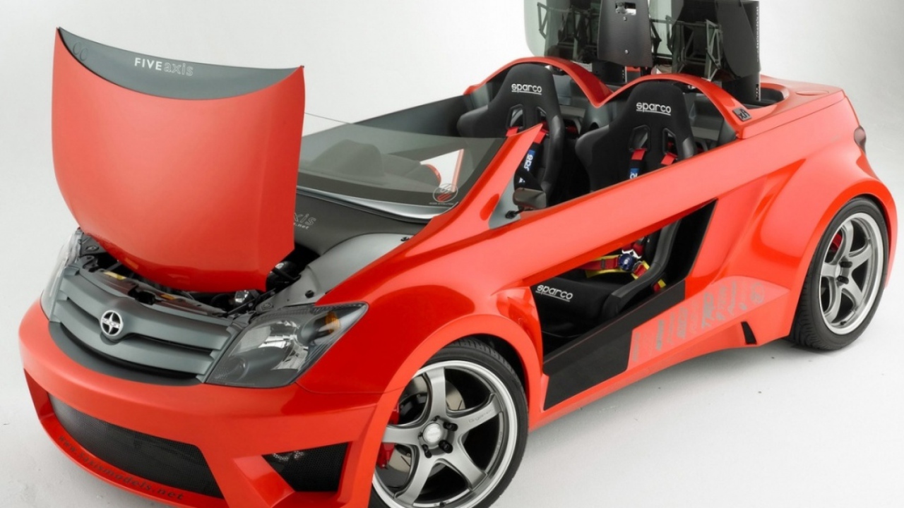 Красная Тойота