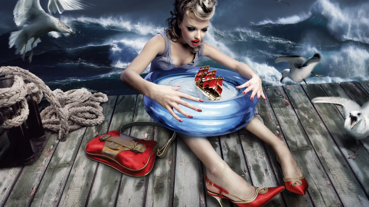 Девушка и Шторм