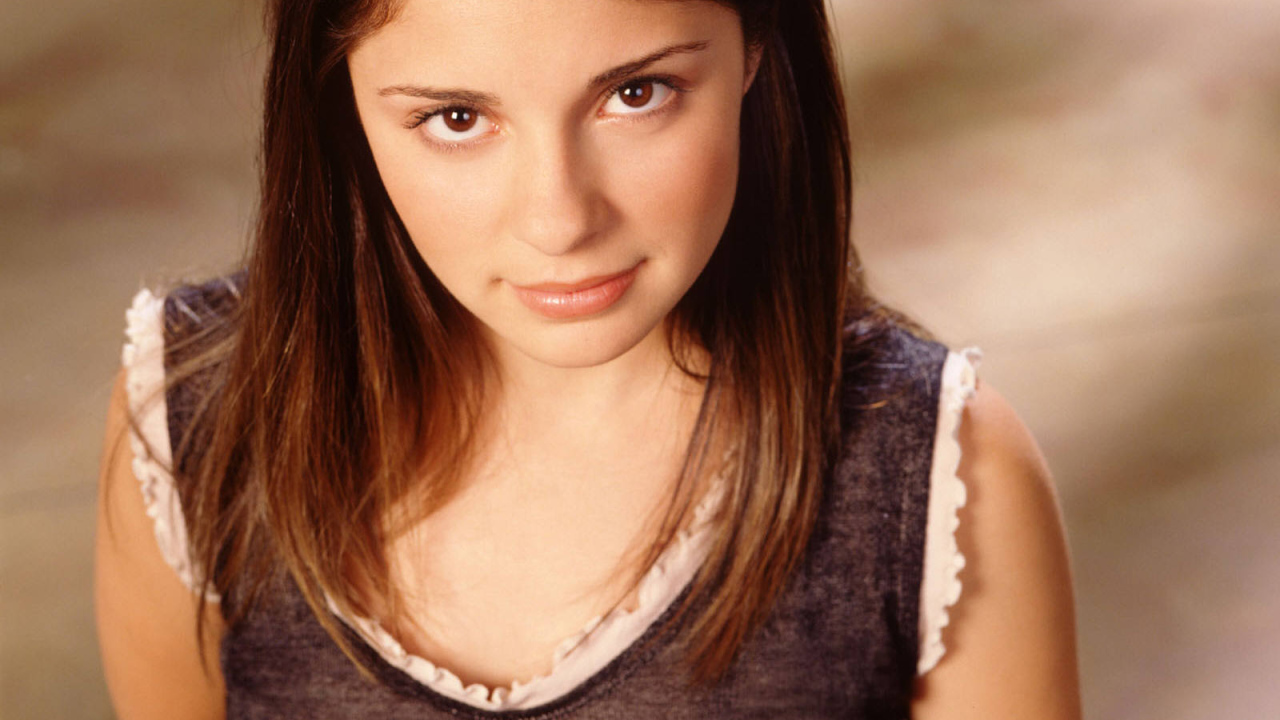 Шири Эпплби / Shiri Appleby