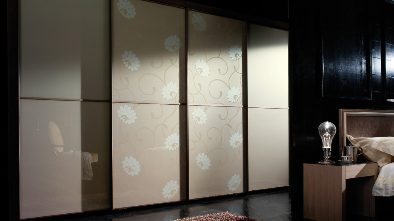 Модный шкаф купе