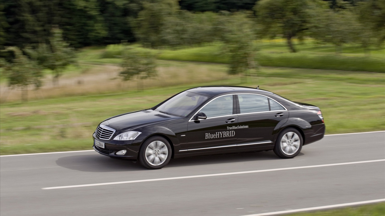 Респектабельный Mercedes