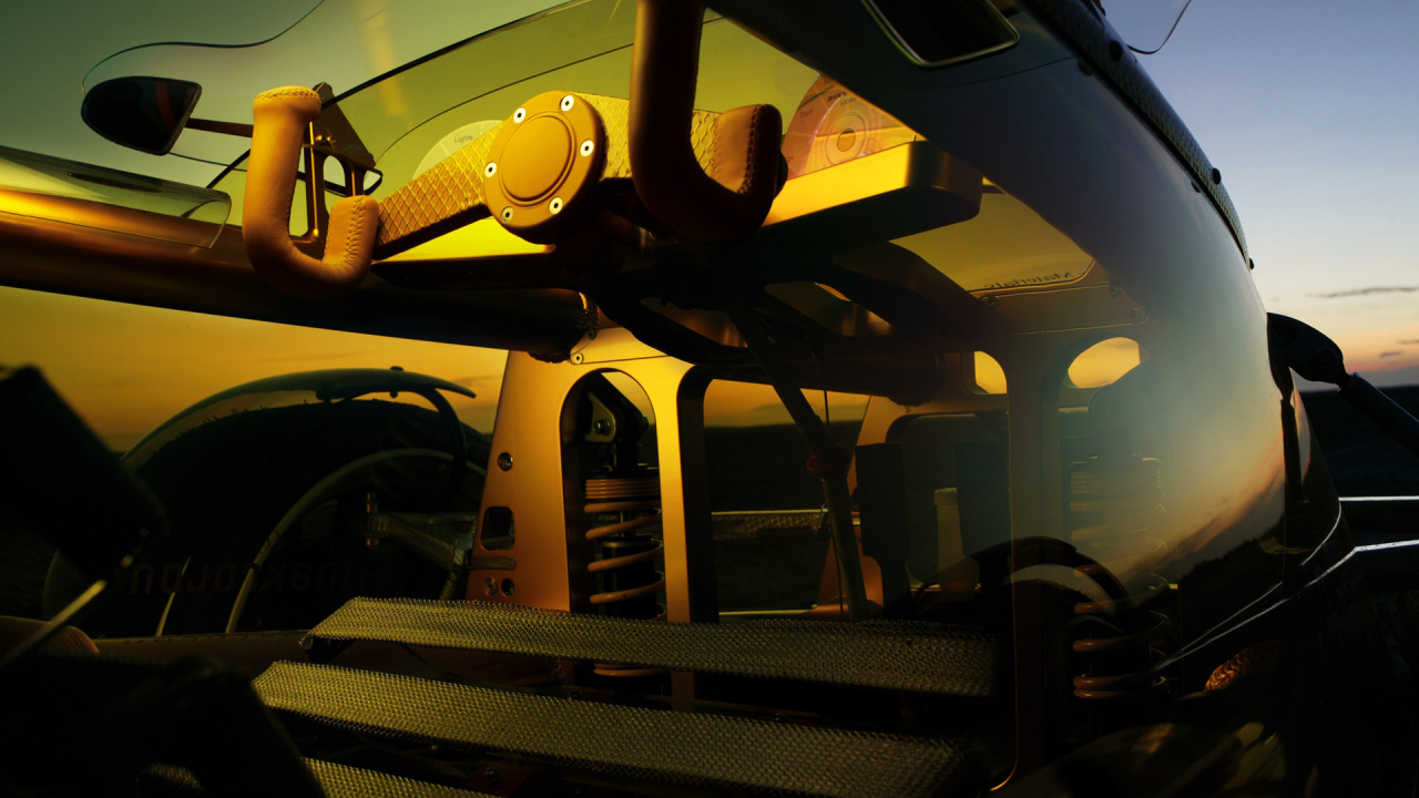 Автомобиль для нудистов