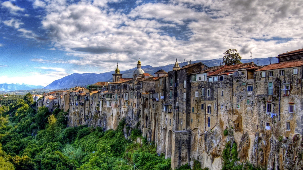 Городские стены