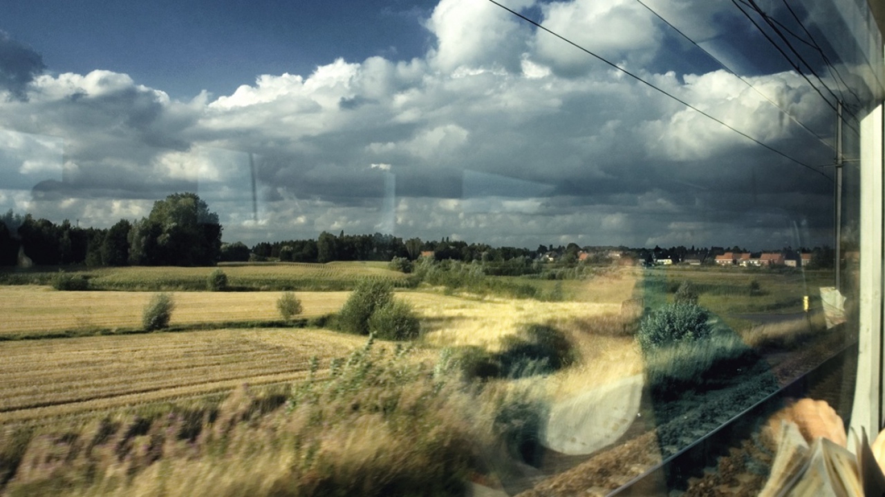 Мир за окном