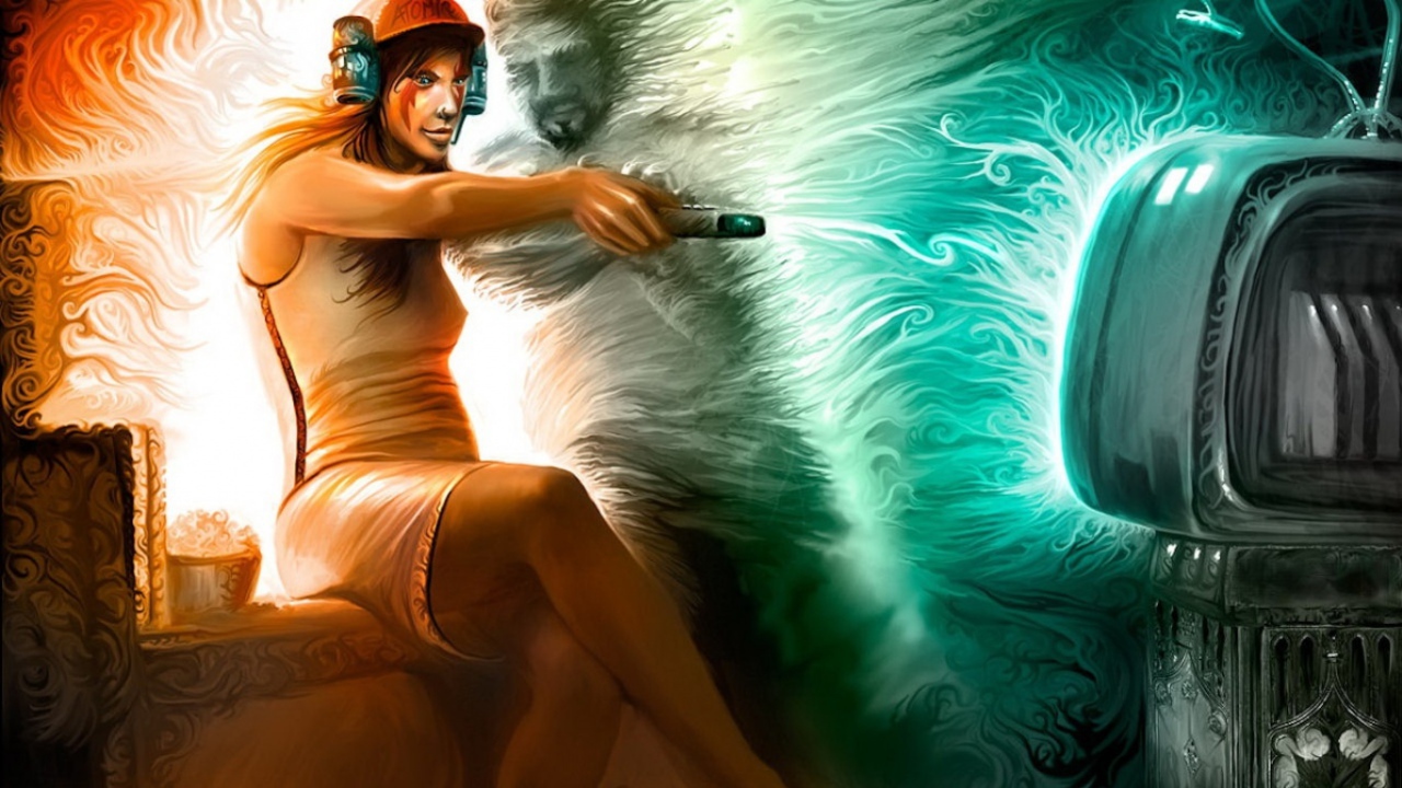 Девушка у тв