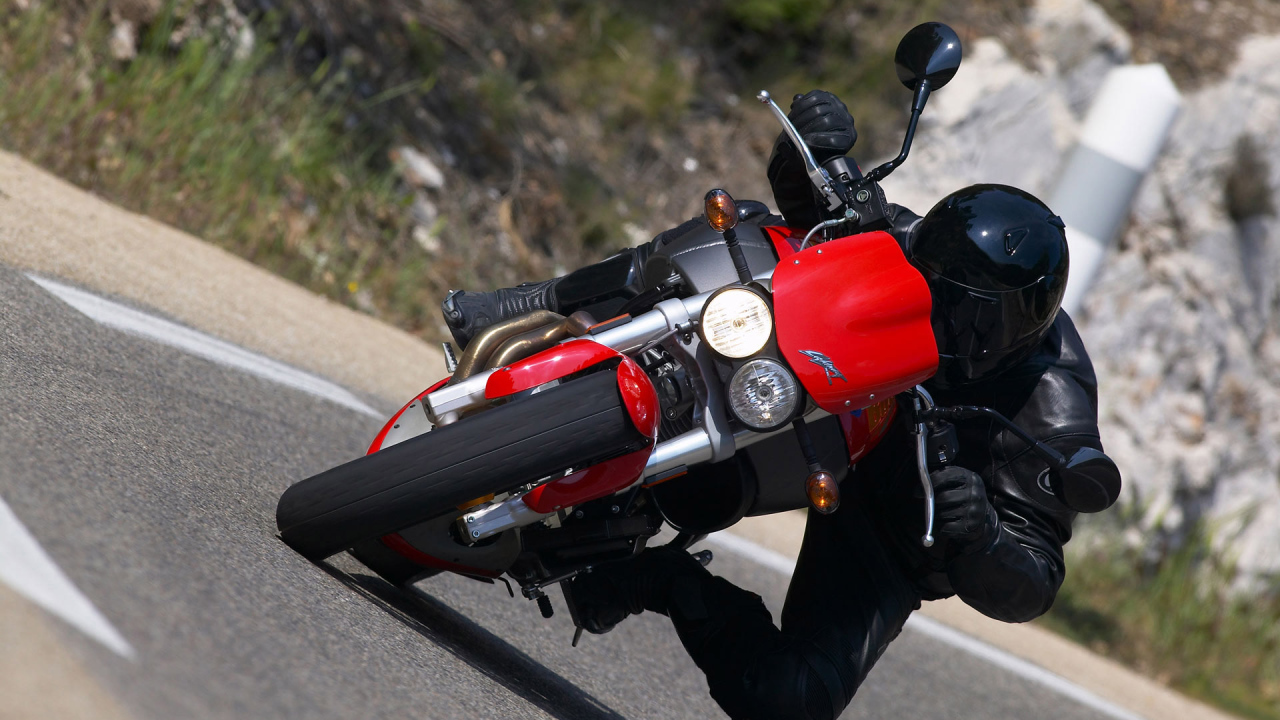 Крутой поворот