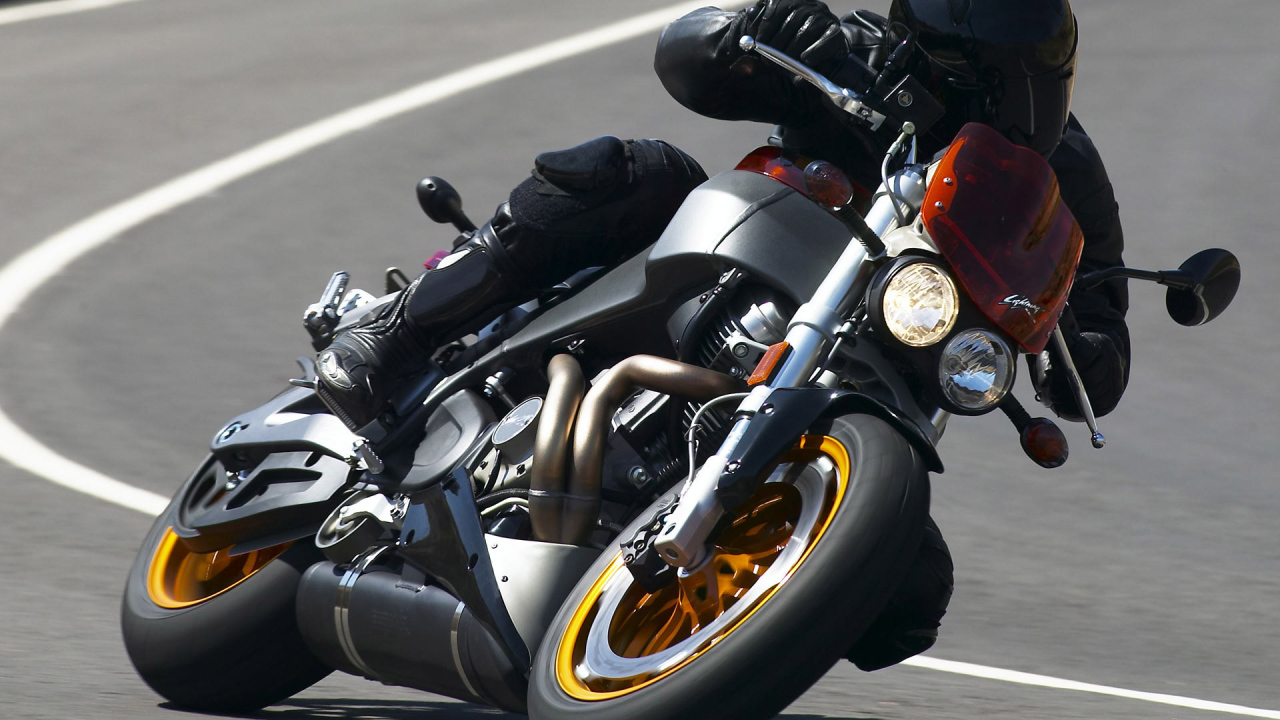 Крутой вираж