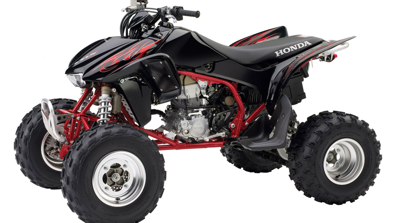 Черный Байк Хонда квадроцикл