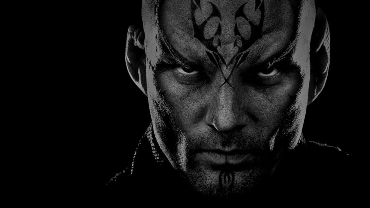 антигирой фильма Звездный путь / Star Trek 2009