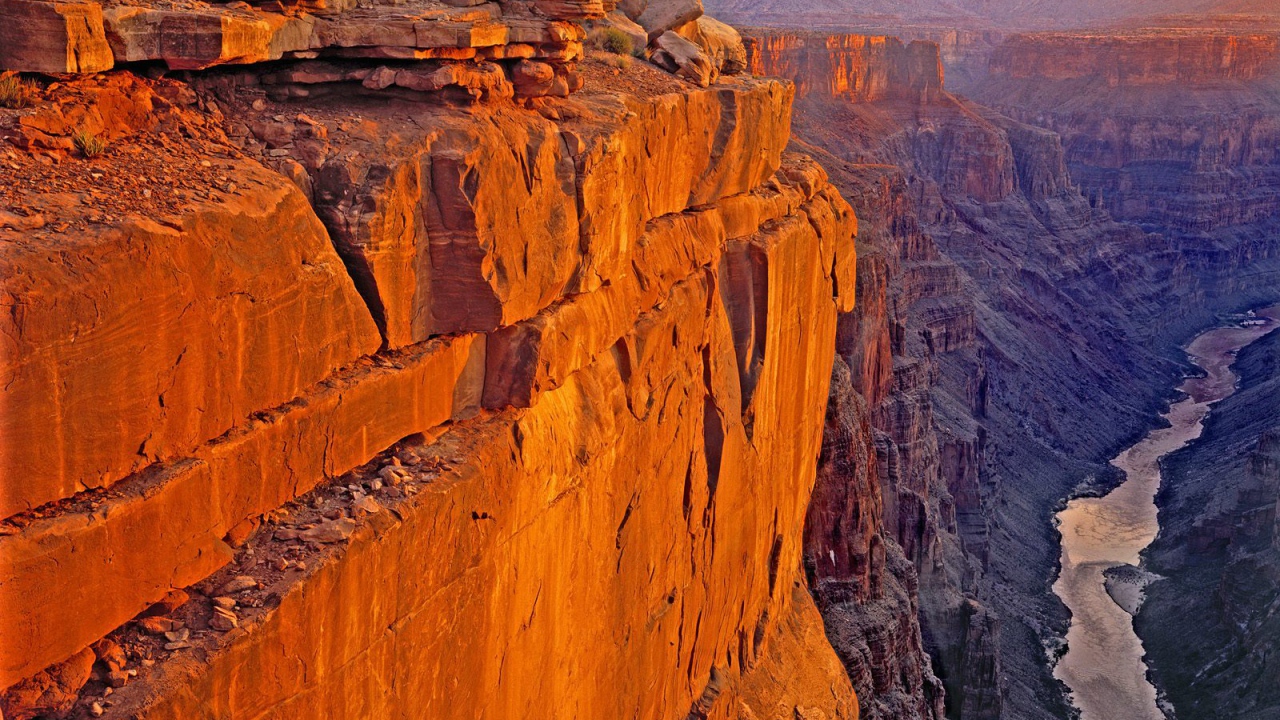 Крутой обрыв