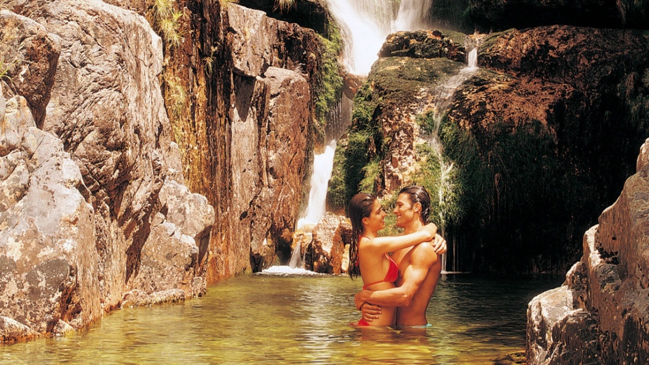 Релакс у водопада