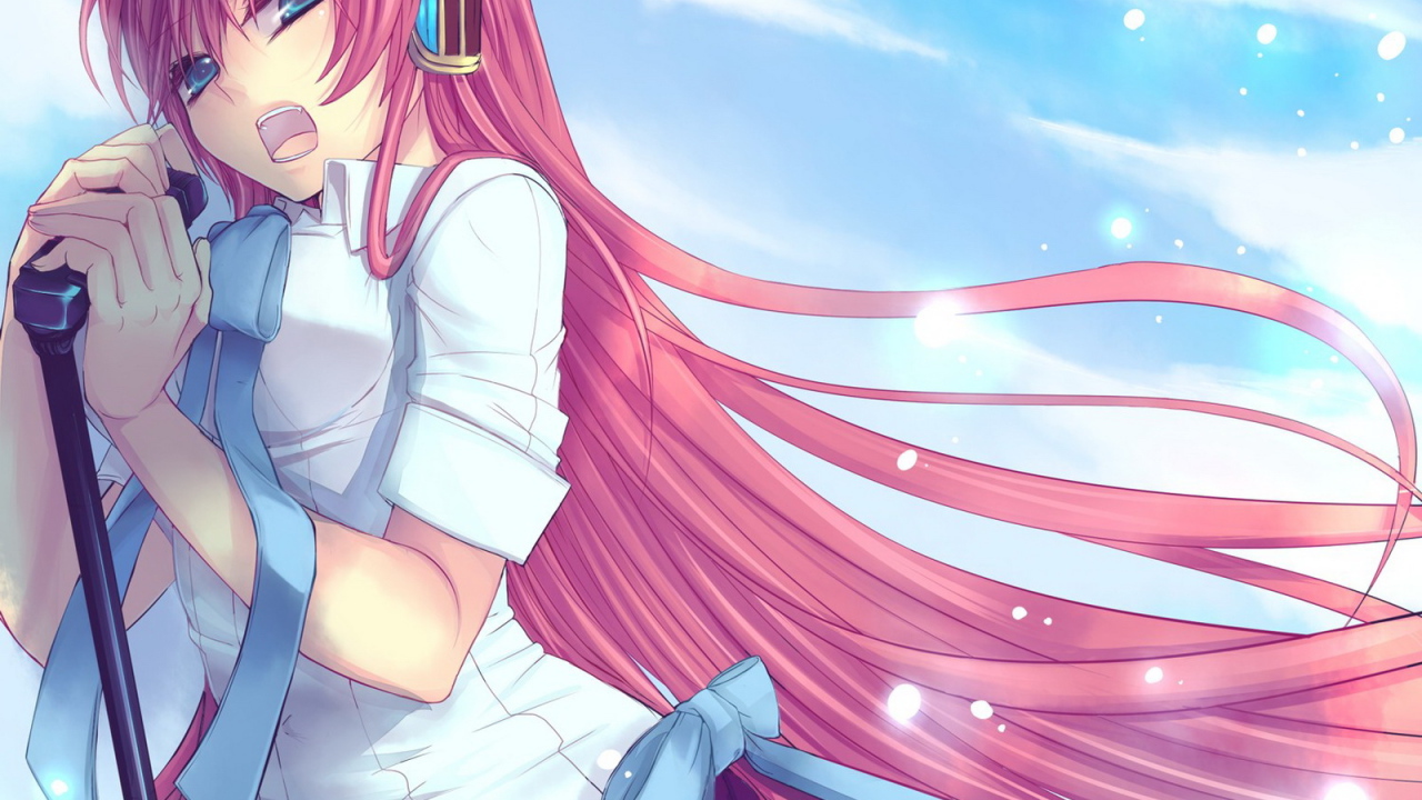 Девочка на сцене