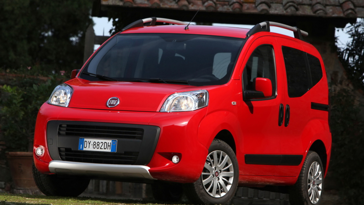 Фиат Фиорино в красном кузове