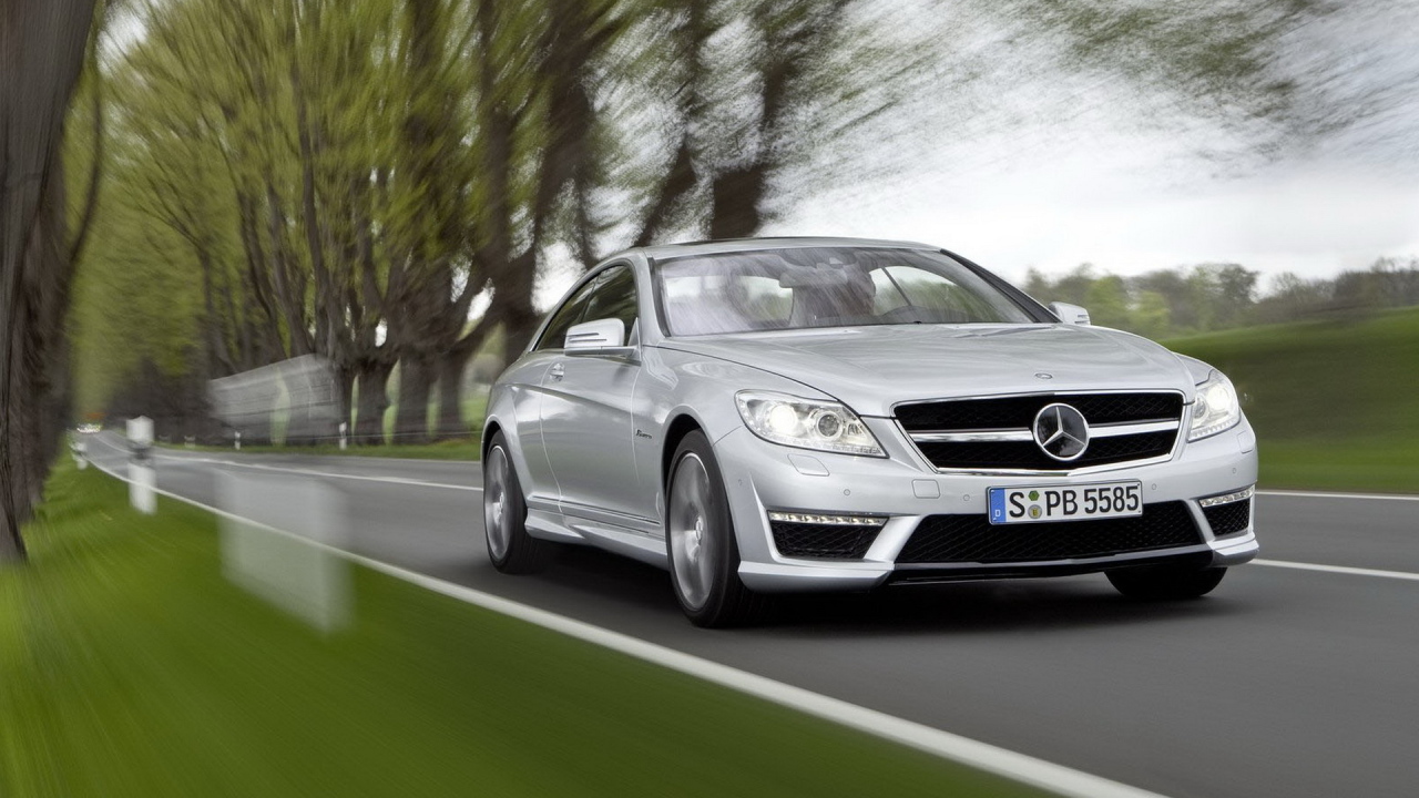 Обновленный Мерседес Бенц CL63 AMG