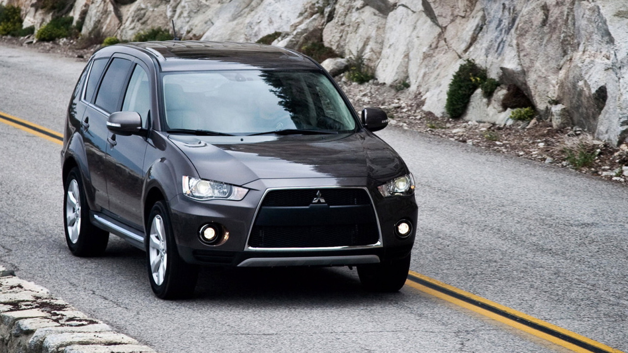 Mitsubishi - Outlander GT - 2010