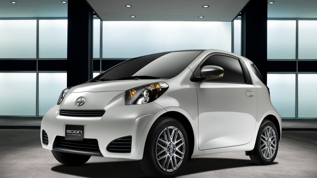 Scion iQ