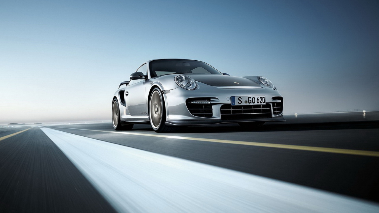Обновленный спорткар Porsche 911