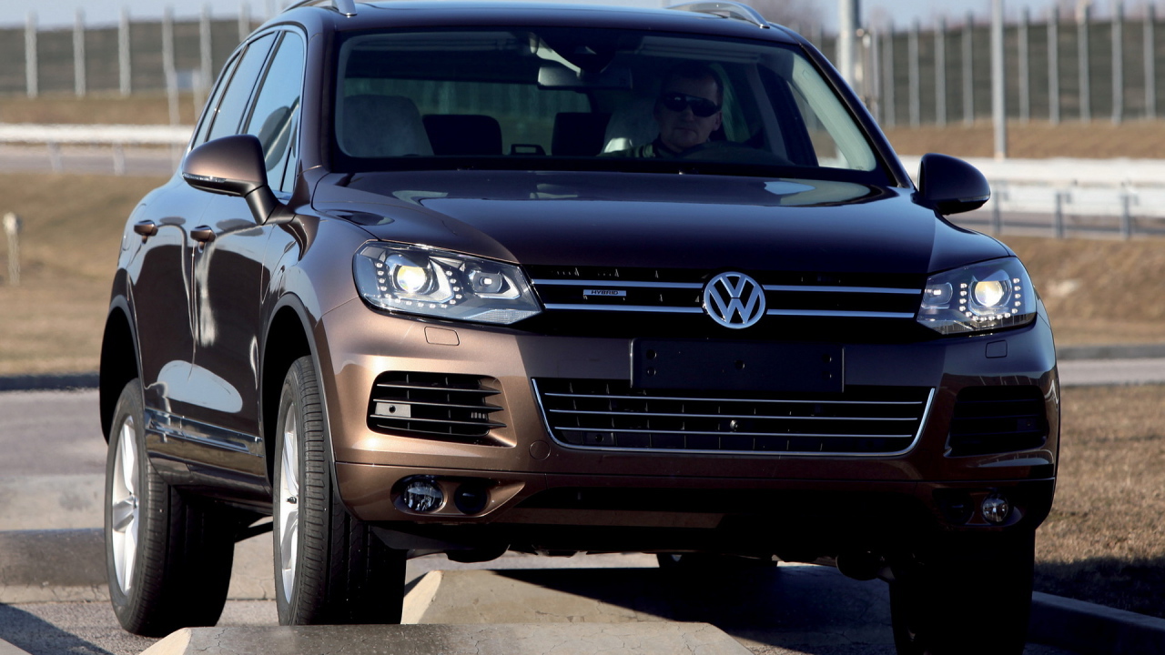 Волксваген Туарег Гибрид