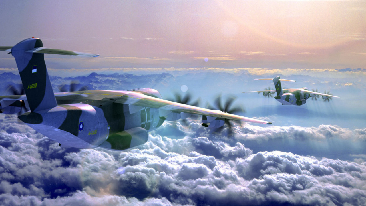 Самолеты над облаками